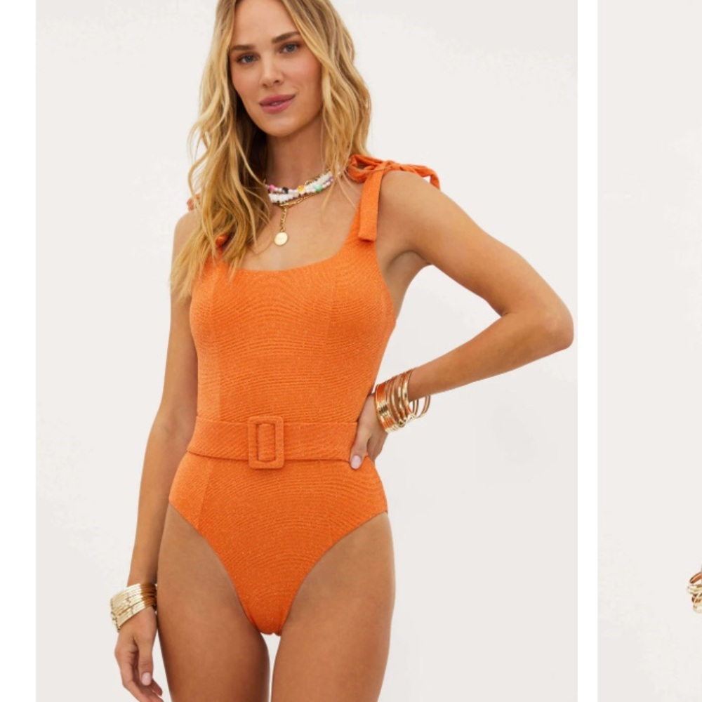 NWT - Beach Riot Sydney Belted One Piece Swimsuit - L